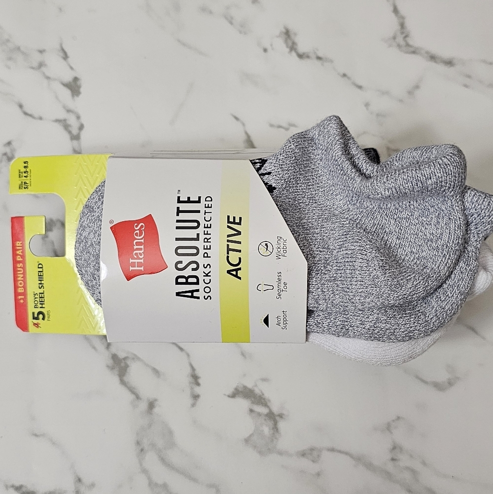 Hanes Absolute Active Boys Cushioned Heel Shield Socks 5 pack Pairs multipack